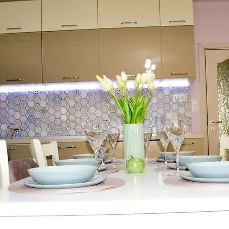 Location !!free Parking!! 